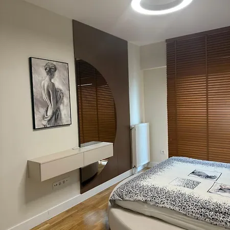 Elegant & Spacious 2br, 2 Bathroom In Diamond, Apartmán